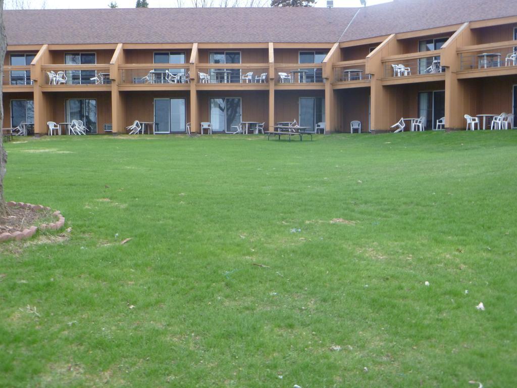 Timber Inn Motel Phillips 外观 照片