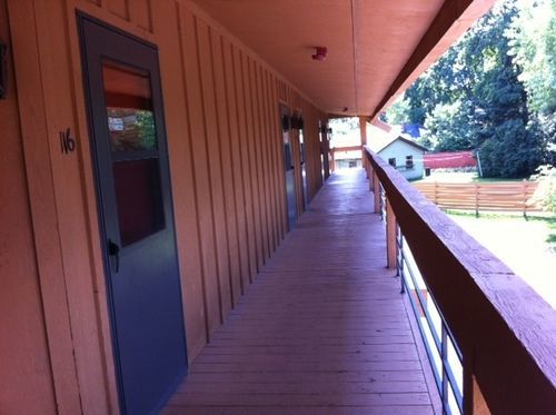 Timber Inn Motel Phillips 外观 照片